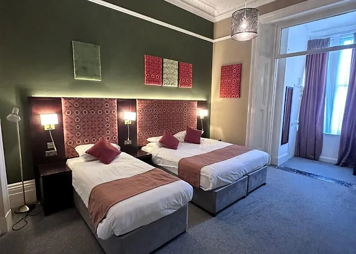 Acacia Hotel